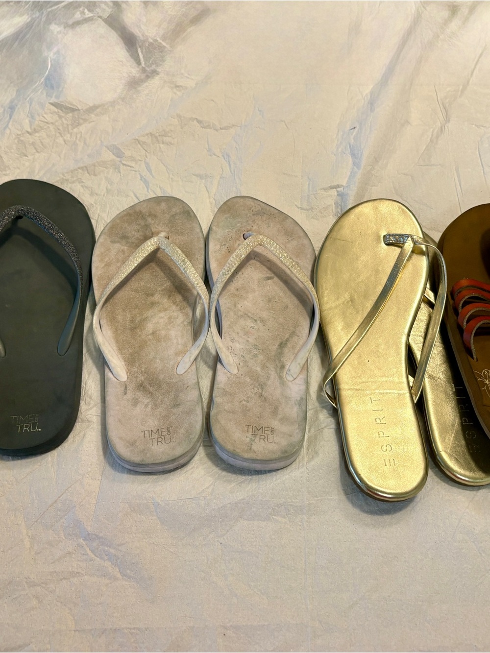 Time and Tru Women's Light Beige Suede-Look Thong Sandals